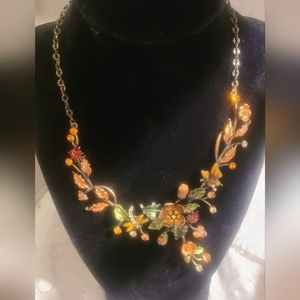 MAYAS Multicolor Flower Necklace with matching earrings